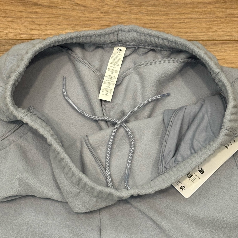 NEW Alo Polar Fleece High Waist Retreat Jogger in Winter Frost Size Large - Picture 8 of 16